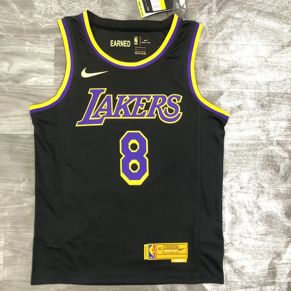 Temporada 21 Los Angeles Lakers Edición Earned nº 8 Kobe