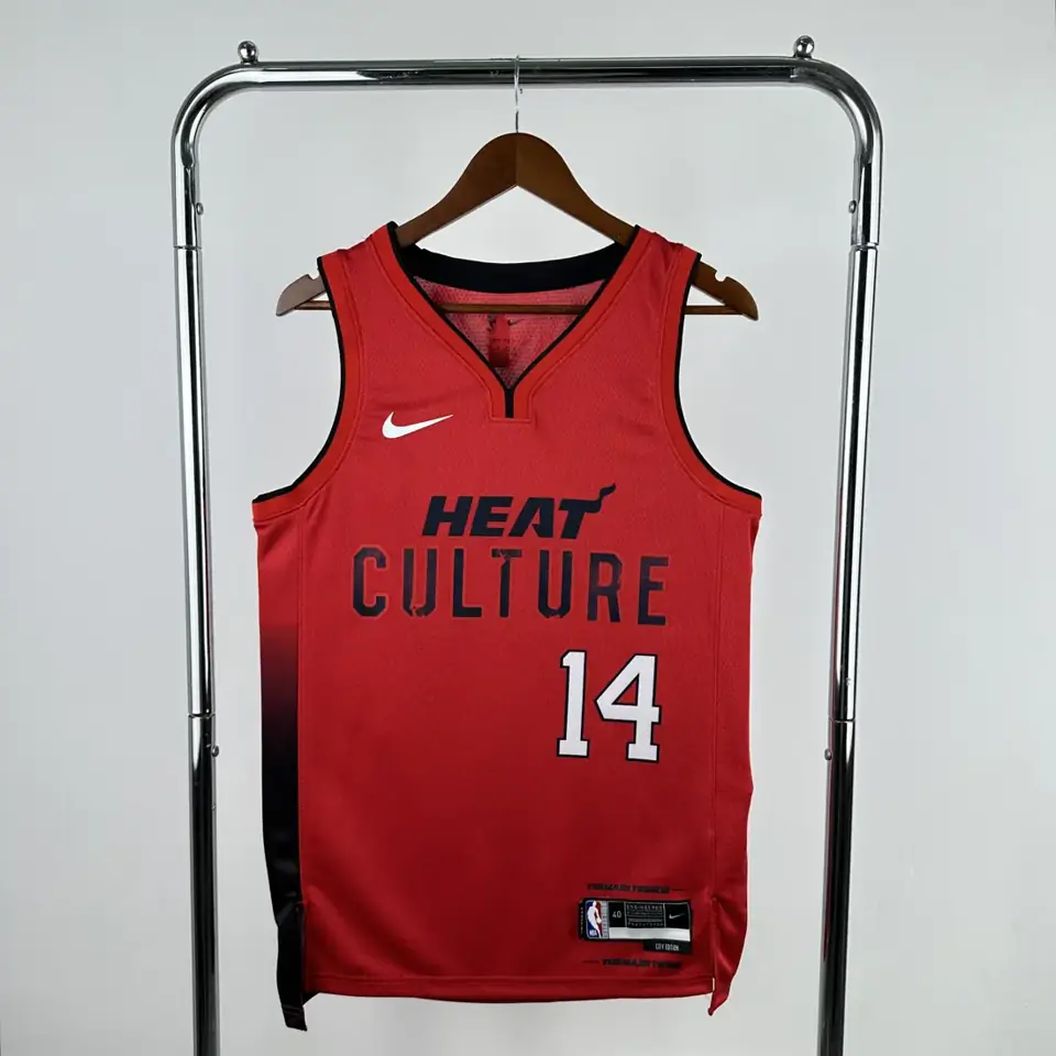Temporada 25 Miami Heat Edición City número 14