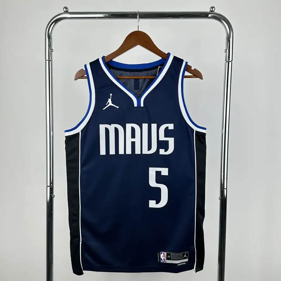 Temporada 23 Mavericks Jumpman número 5 Russell