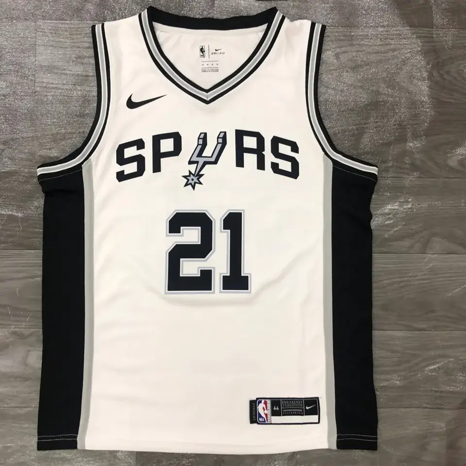 San Antonio Spurs blanco número 21 Tim Duncan