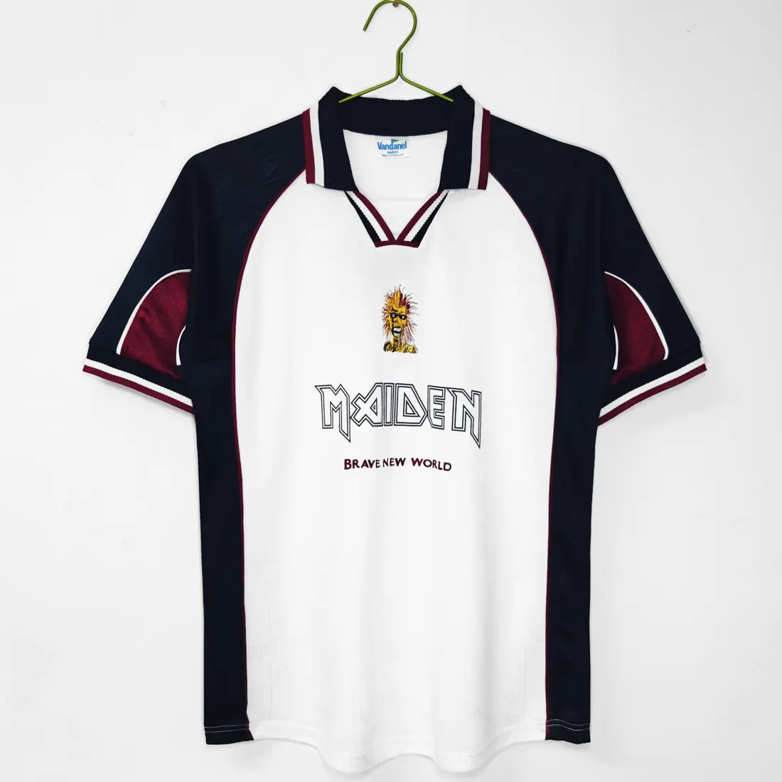 Temporada 1999 West Ham United visitante, versión de la final 3B