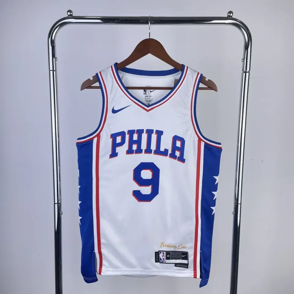 Temporada 23 76ers local blanco número 9 Oubre