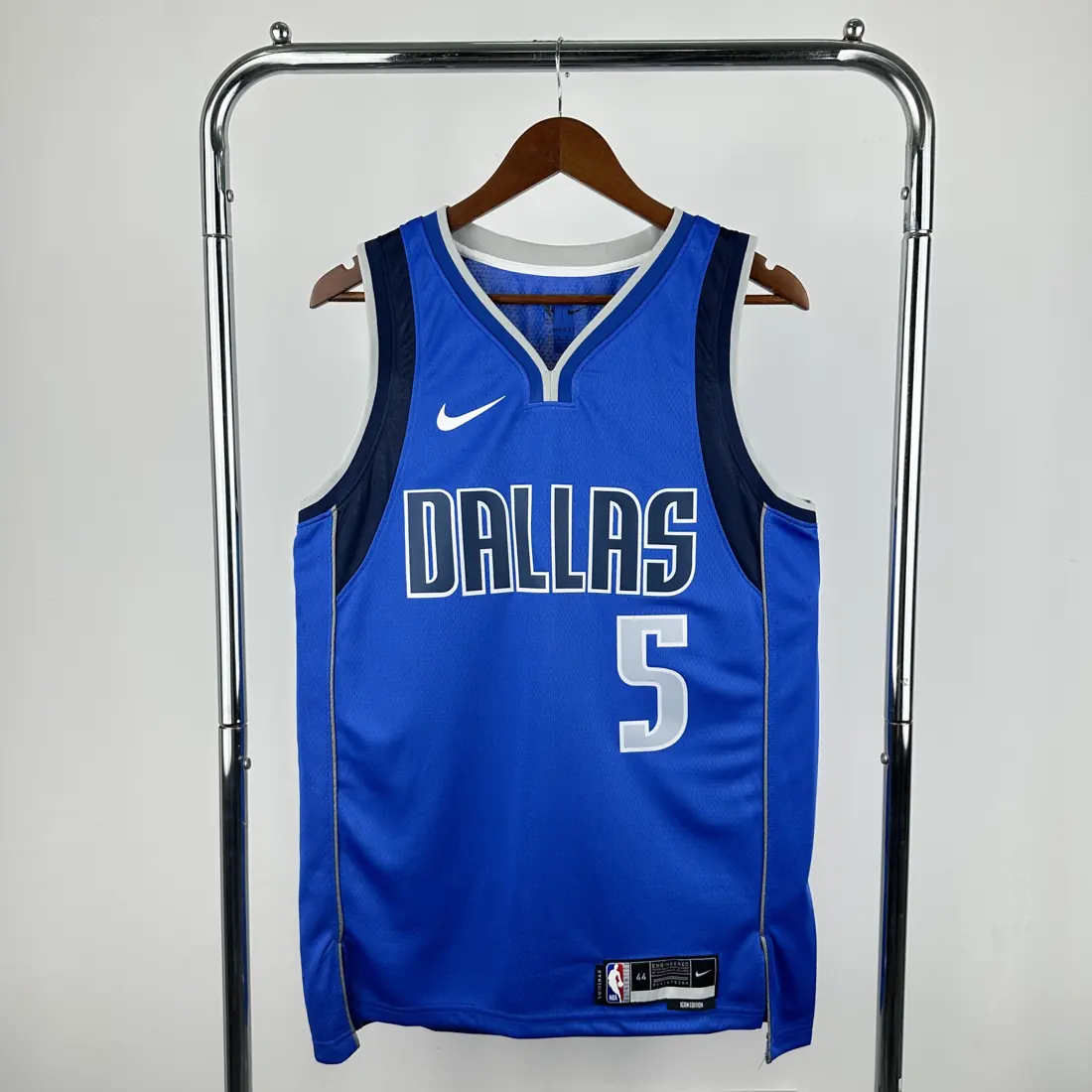 Mavericks azul número 5 Russell