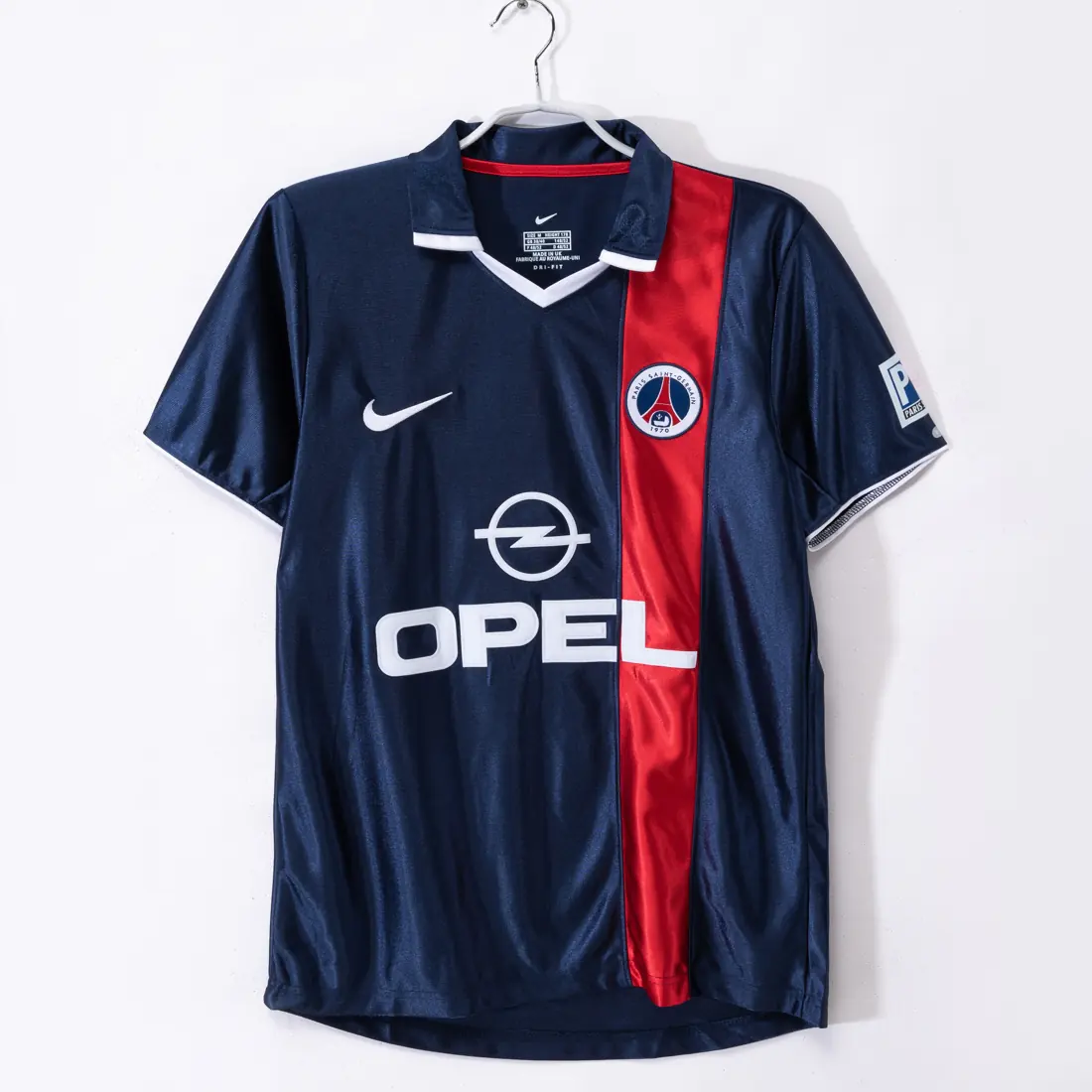 Temporada 2001/02 Paris Saint-Germain local retro 8A