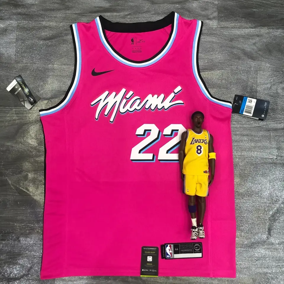 Heat cuello redondo rosa nº 22 Jimmy Butler