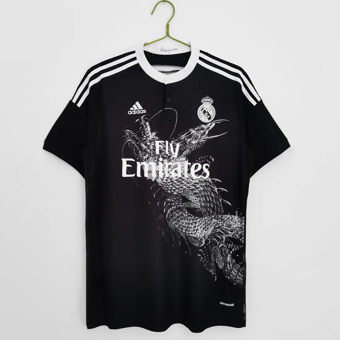 Temporada 2014/15 Real Madrid tercera equipación retro 5A