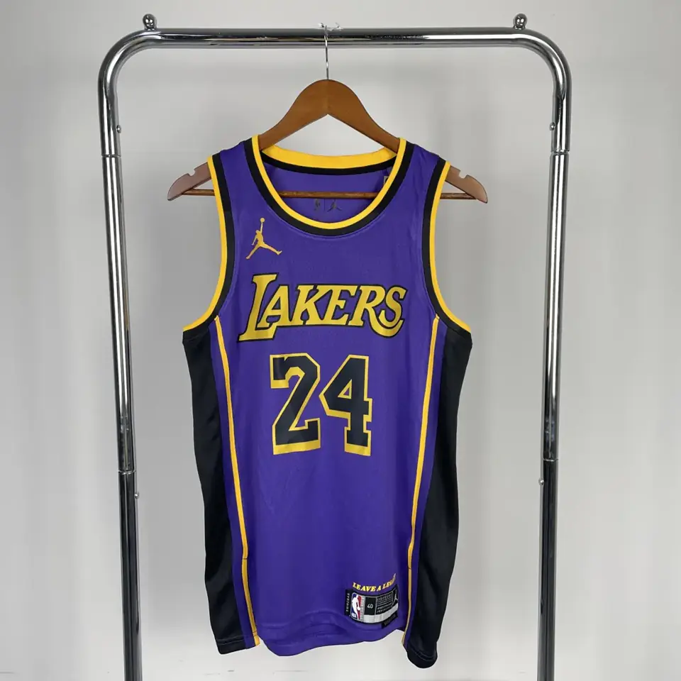 Temporada 23 Lakers edición Jumpman número 24 Kobe