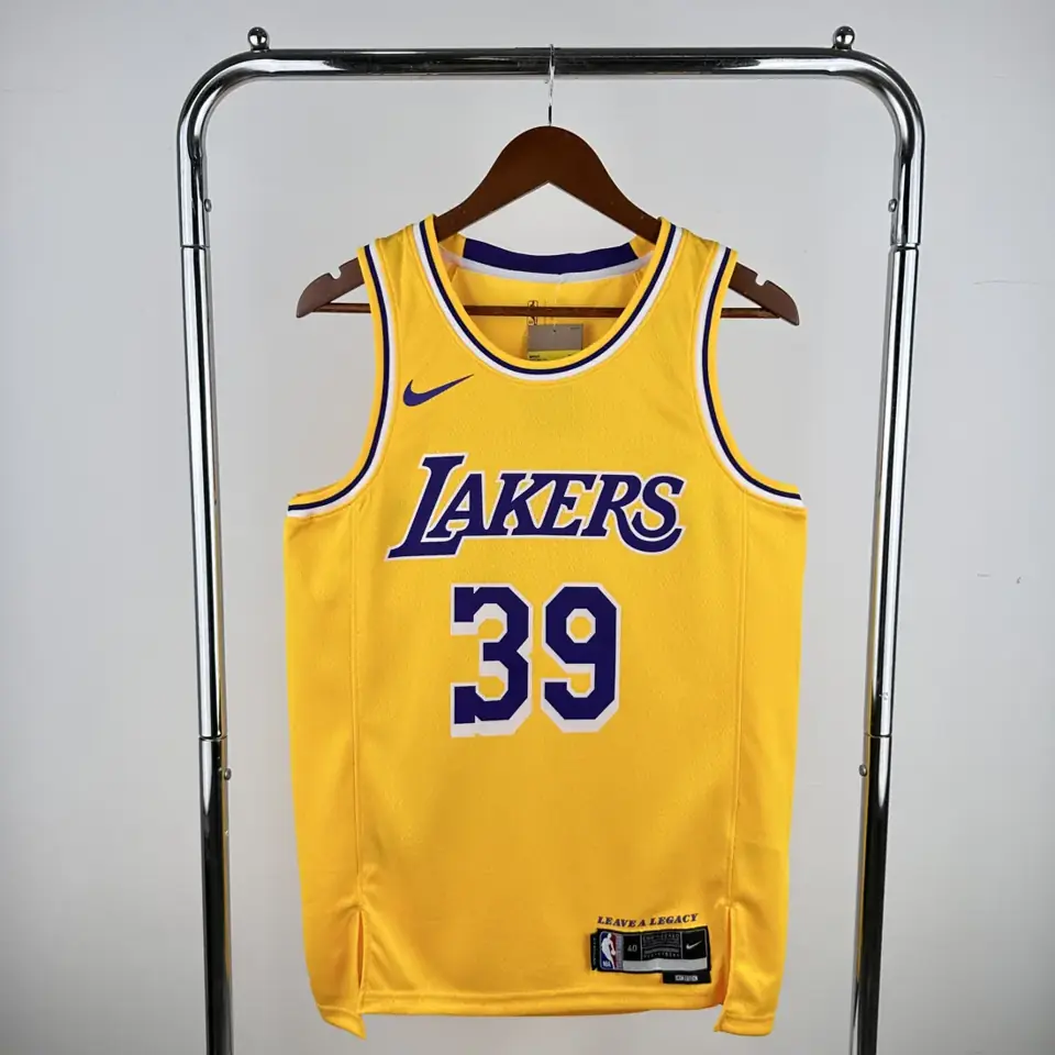 Lakers cuello redondo amarillo #39 Howard