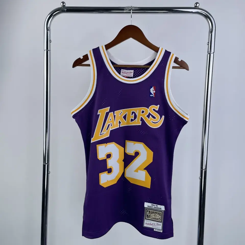 Camiseta retro MN de termopresión: SW de los Lakers, temporada 84/85, cuello redondo, morada, nº 32 Johnson