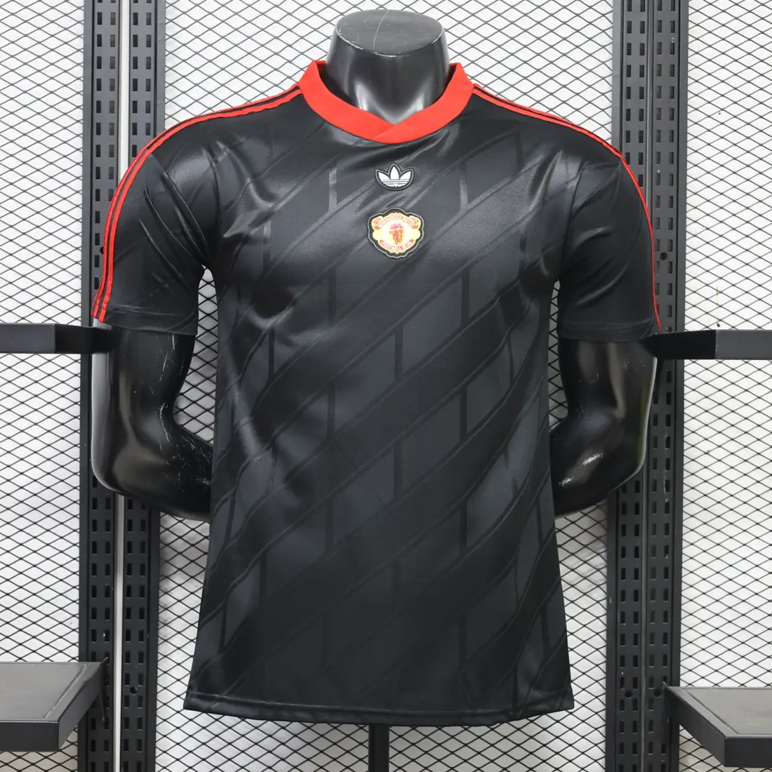 26-27 Manchester United Negro Casual Retro Tallas S-3XL