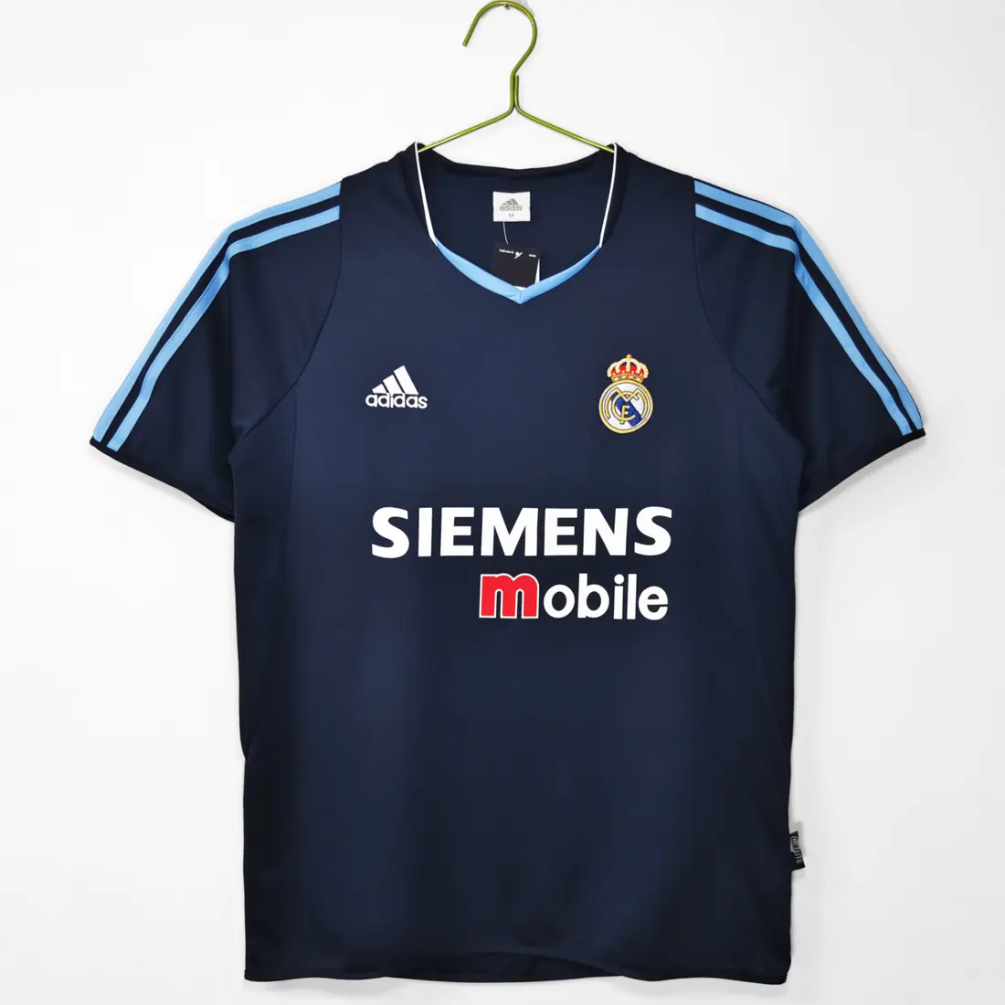 Temporada 2003/04 Real Madrid visitante 5A