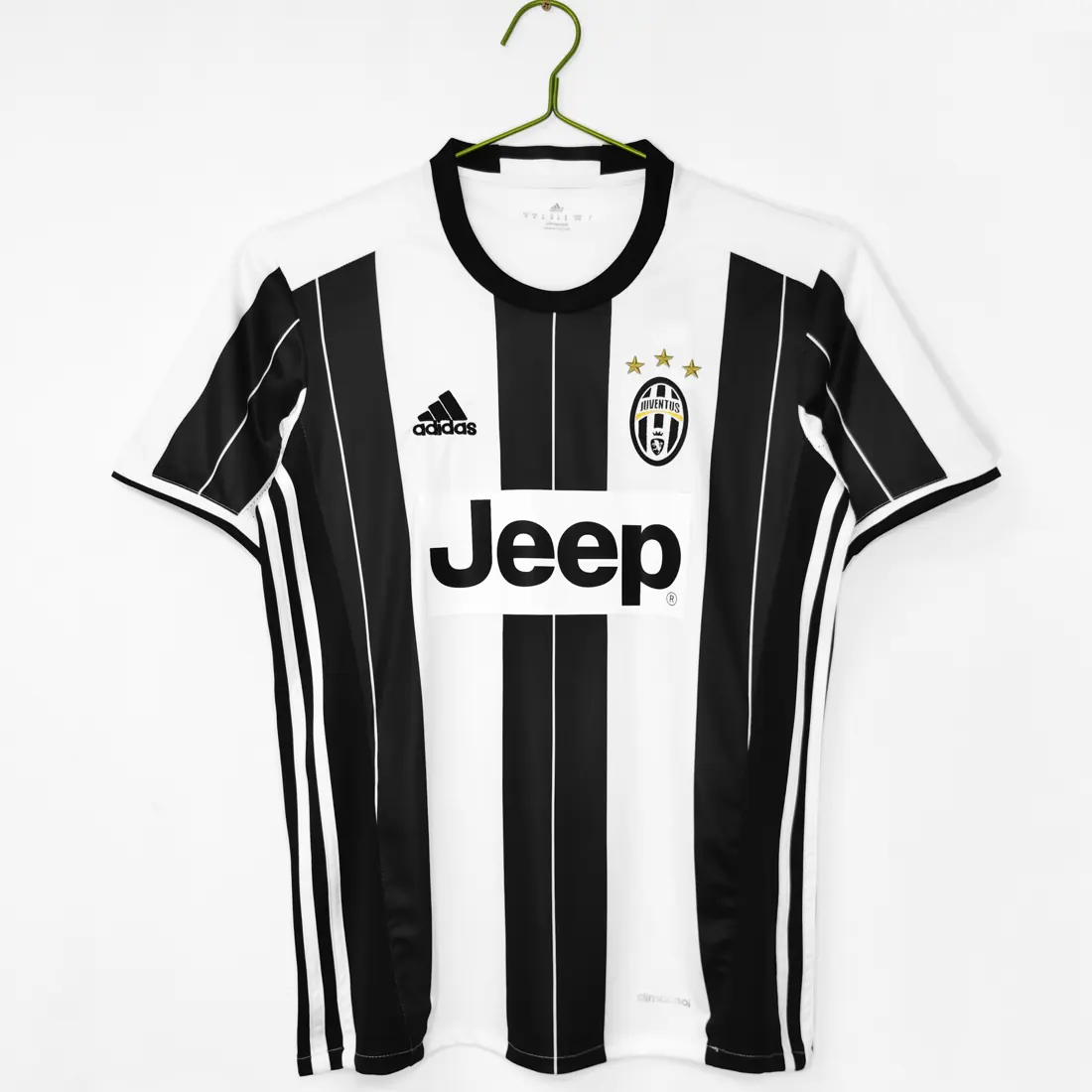 Temporada 2016/17 Juventus local retro 8A