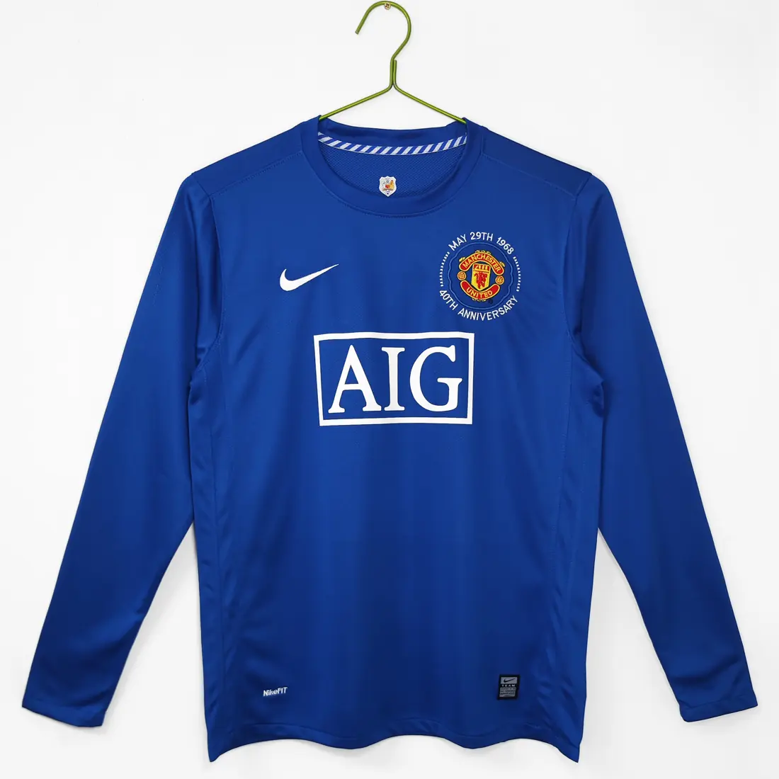 Manga larga: Temporada 2008/09, Manchester United, segunda equipación visitante, edición Champions League 3B