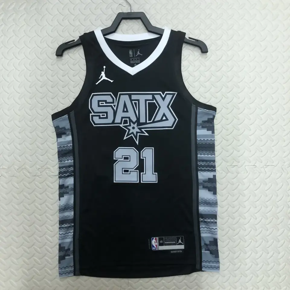 Temporada 23 Spurs edición Jumpman número 21 Duncan
