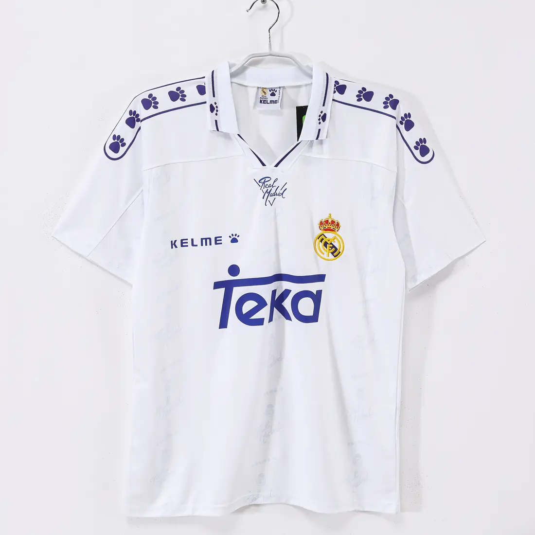 Temporada 1994/96 Real Madrid local retro 5 A