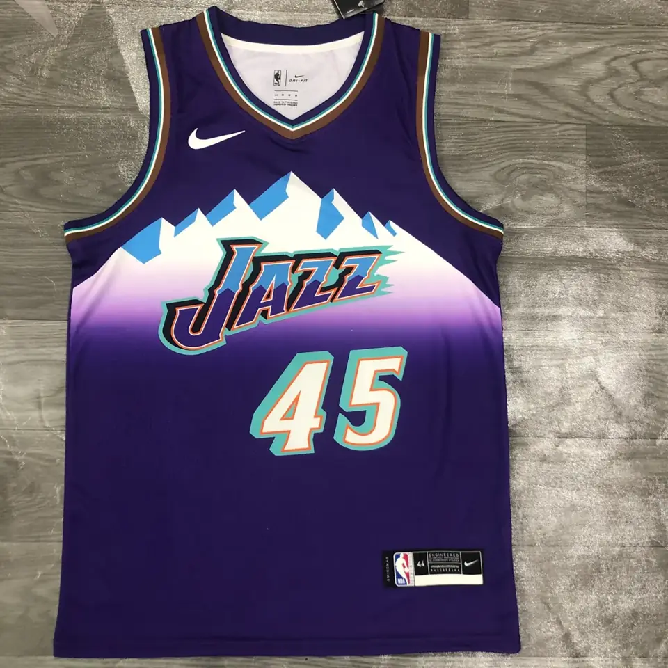 Utah Jazz Edición Montaña retro púrpura nº 45 Donovan Mitchell