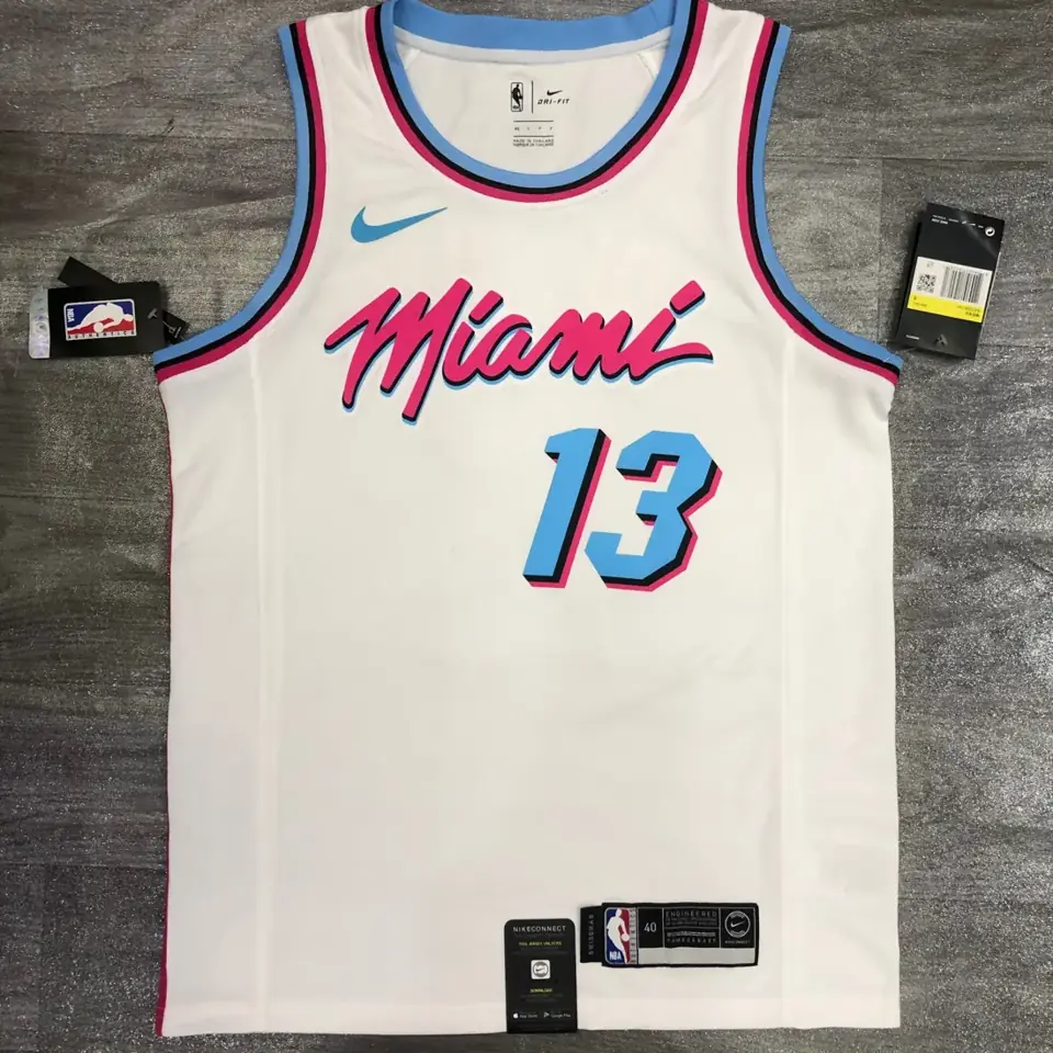 Heat cuello redondo blanco nº 13 Adebayo