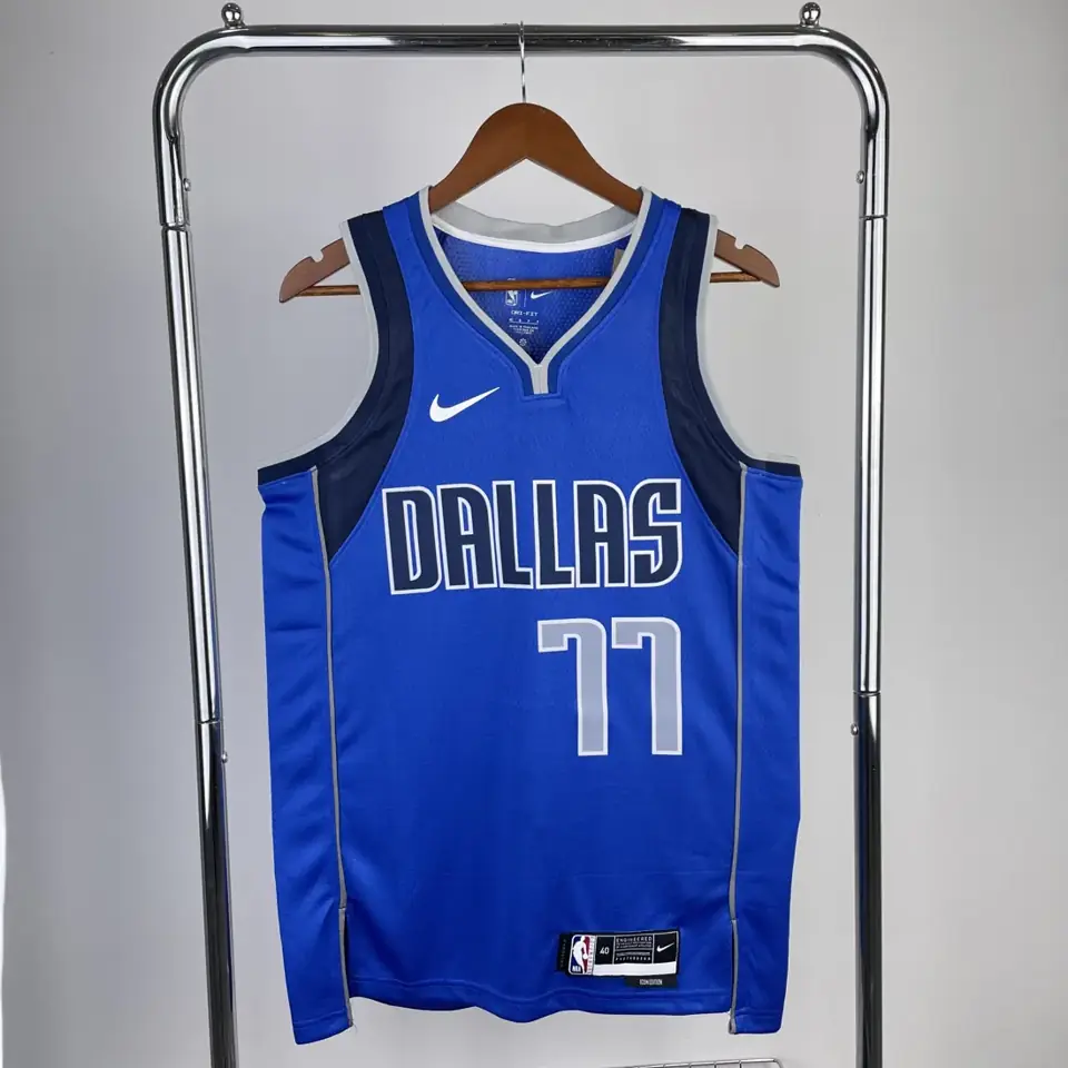 Temporada 23 Mavericks azul nº 77 Doncic