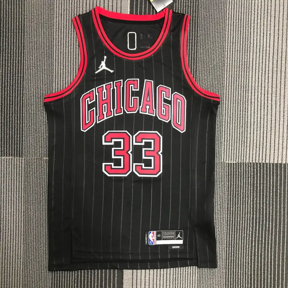 75 aniversario Bulls versión Jumpman número 33 Pippen