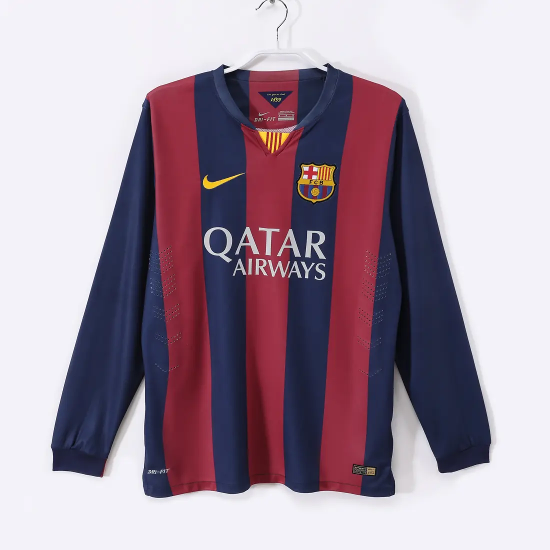 Manga larga: Temporada 2014/15 Barça local3B