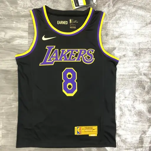 Temporada 21 Los Angeles Lakers Edición Earned nº 8 Kobe