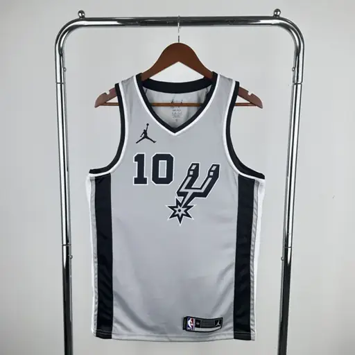 Temporada 21 Spurs Gris Edición limitada Air Nº 10 Sochan