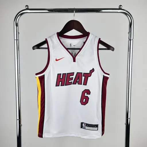 Infantil/Juvenil: Heat cuello en V blanco nº 6 James