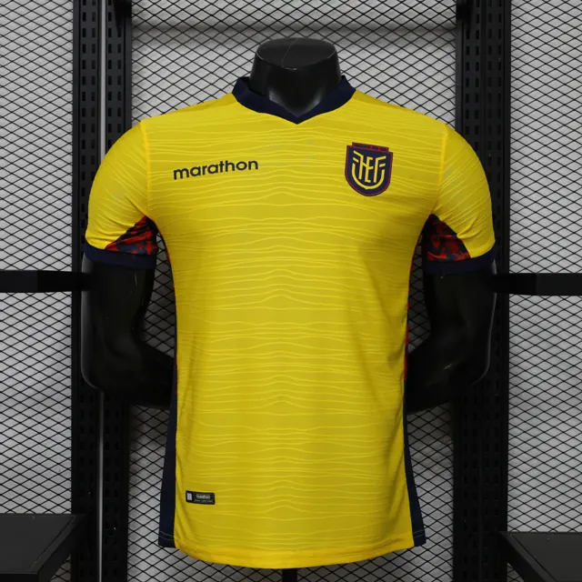 Versión jugador 26/27 Ecuador local S-2XL