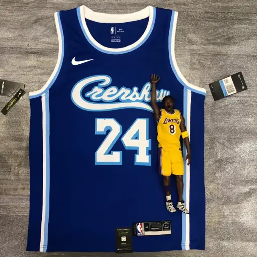 Los Angeles Lakers colaboración con cantante latino azul número 24 Kobe Bryant