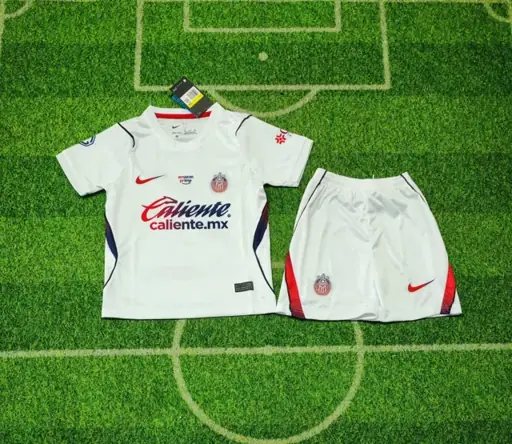26-27 Chivas visitante