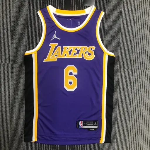 75 aniversario Lakers Edición Jumpman número 6 James