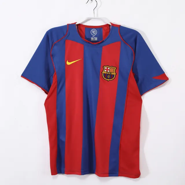 Temporada 2004/05 FC Barcelona local retro 8A