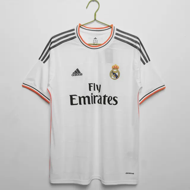 Temporada 2013/14 Real Madrid local retro 5A