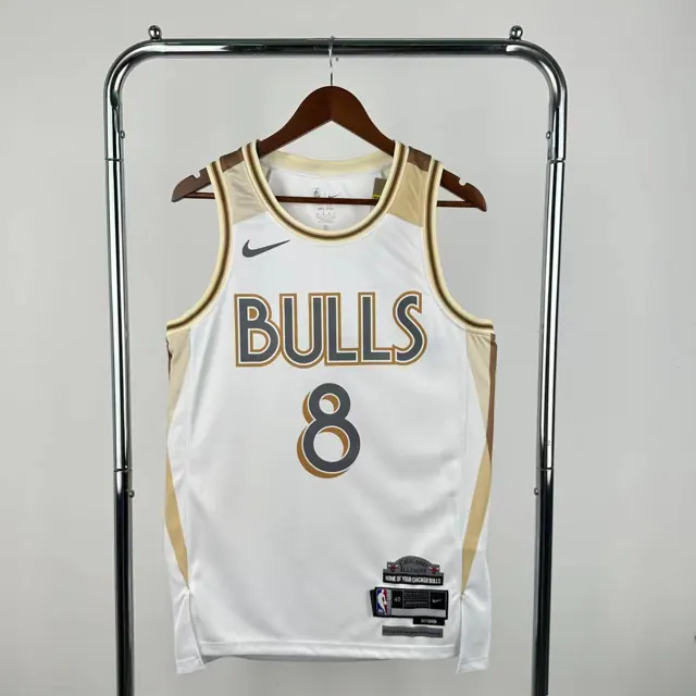 Temporada 25 Bulls edición Ciudad número 8 LaVine