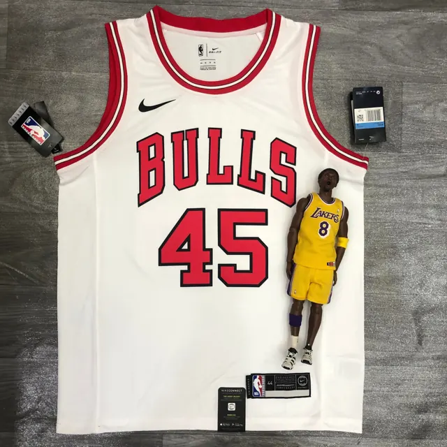 Bulls cuello redondo blanco nº 45 Michael Jordan