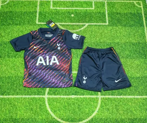 26-27 Tottenham Hotspur visitante
