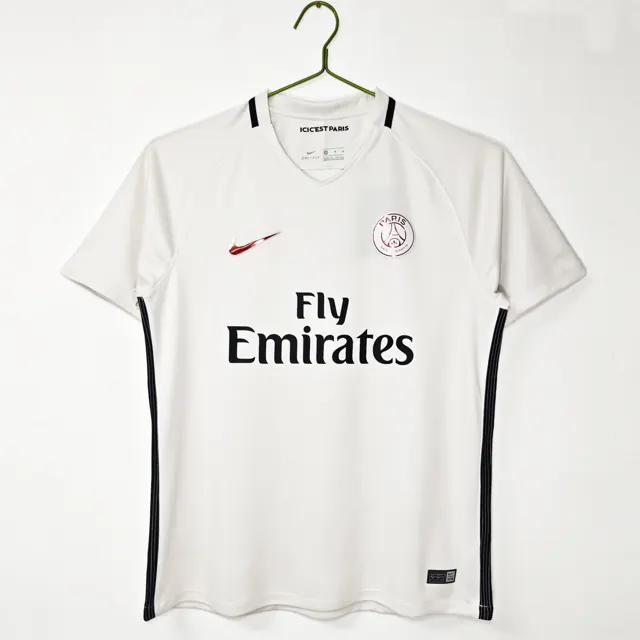 Temporada 2016/17 Paris Saint-Germain segunda equipación visitante negra retro 8A