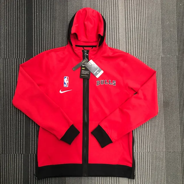Producto auténtico de tienda oficial internacional: chaqueta de calentamiento versión de jugador GI de los Bulls de Chicago