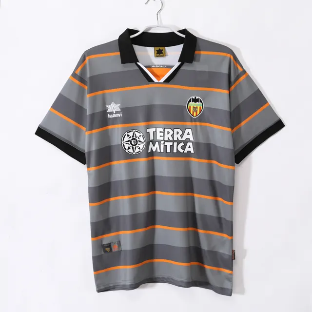 Temporada 1999/00 Valencia CF tercera equipación 8A