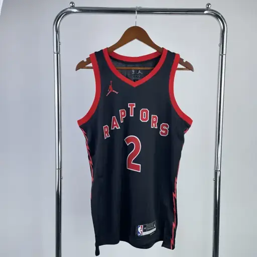 Raptors, temporada 23, Edición Jumpman limitada, número 2 Leonard