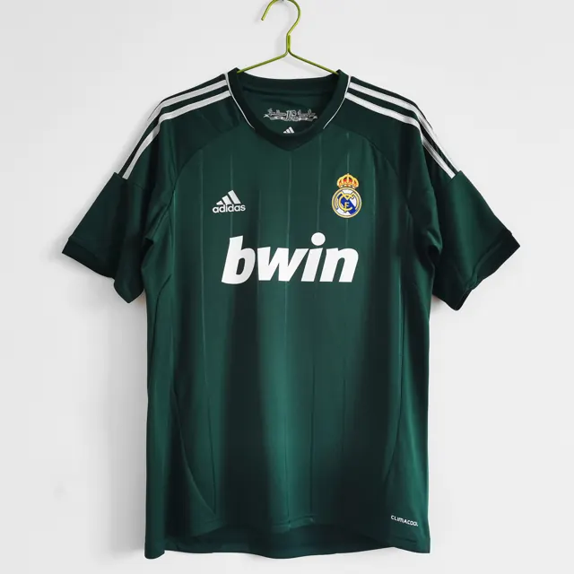 Temporada 2012/13 Real Madrid tercera equipación retro 5A