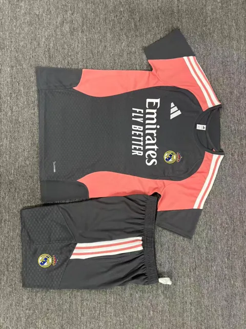 2627 manga corta Real Madrid gris oscuro
