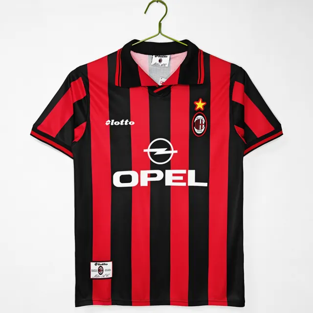 Temporada 1997/98 AC Milán local 5A