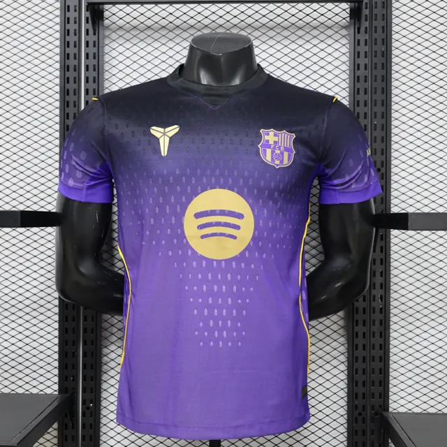 26-27 Barça morado