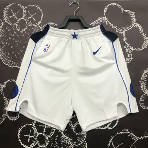 Mavericks shorts blancos
