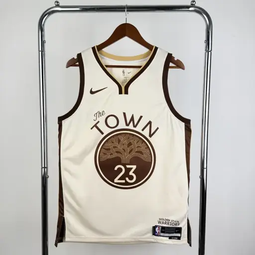 Temporada 26 Warriors Edición City número 23 Green