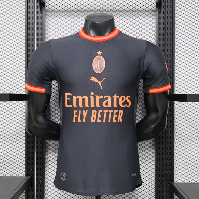 26 AC Milan tercera