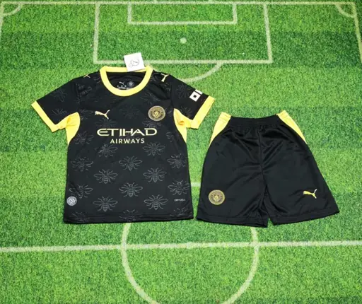 26-27 Manchester City visitante