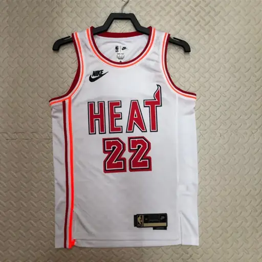 Temporada 23 Heat retro número 22 Butler