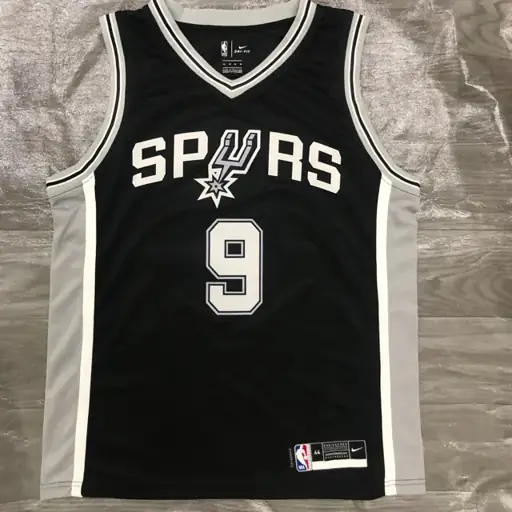 Spurs negro número 9 Parker